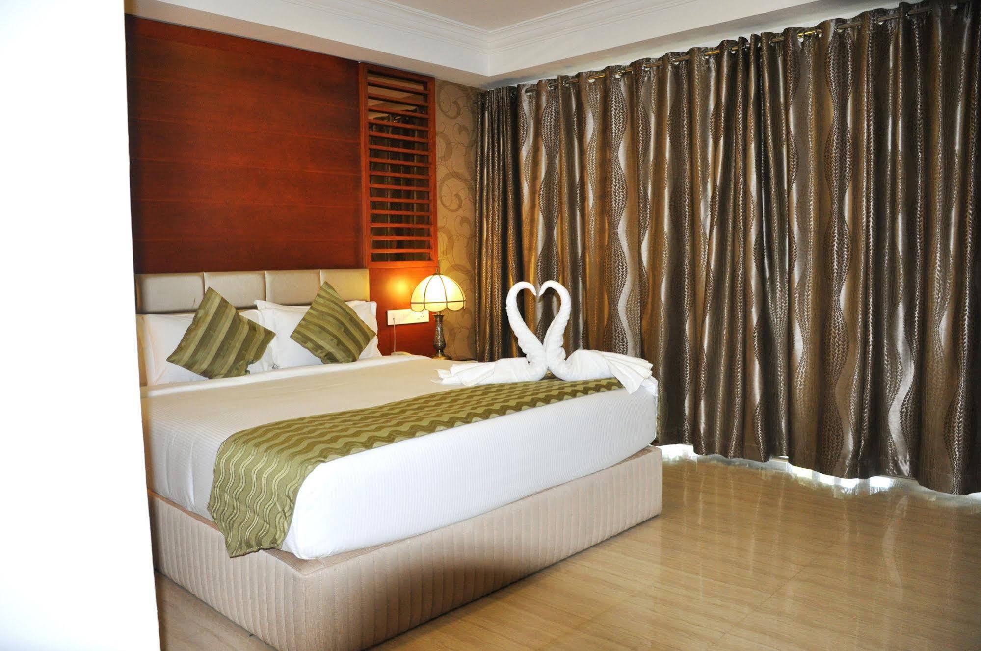 Lake Palace Trivandrum Vettutura Экстерьер фото