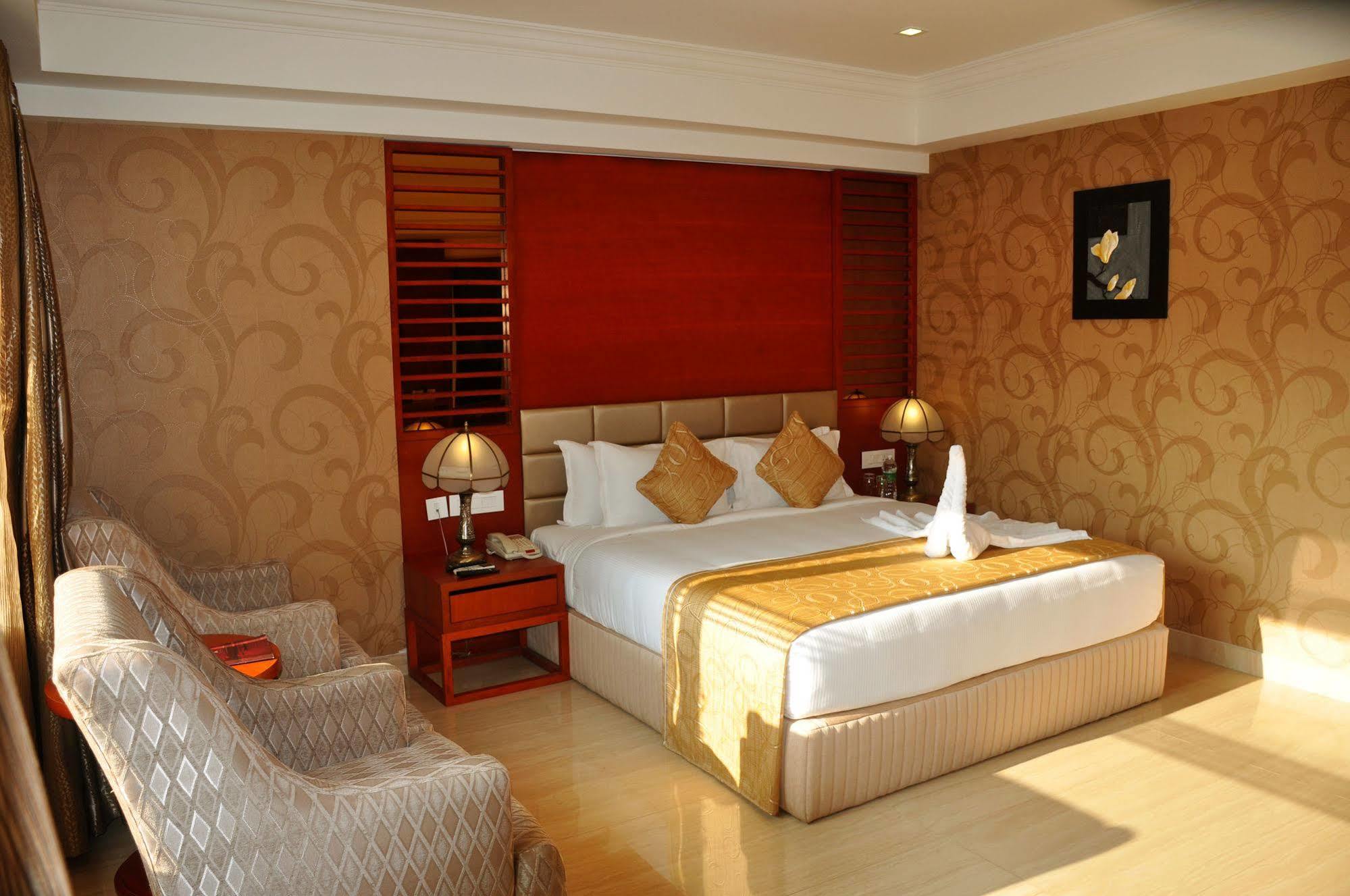 Lake Palace Trivandrum Vettutura Экстерьер фото