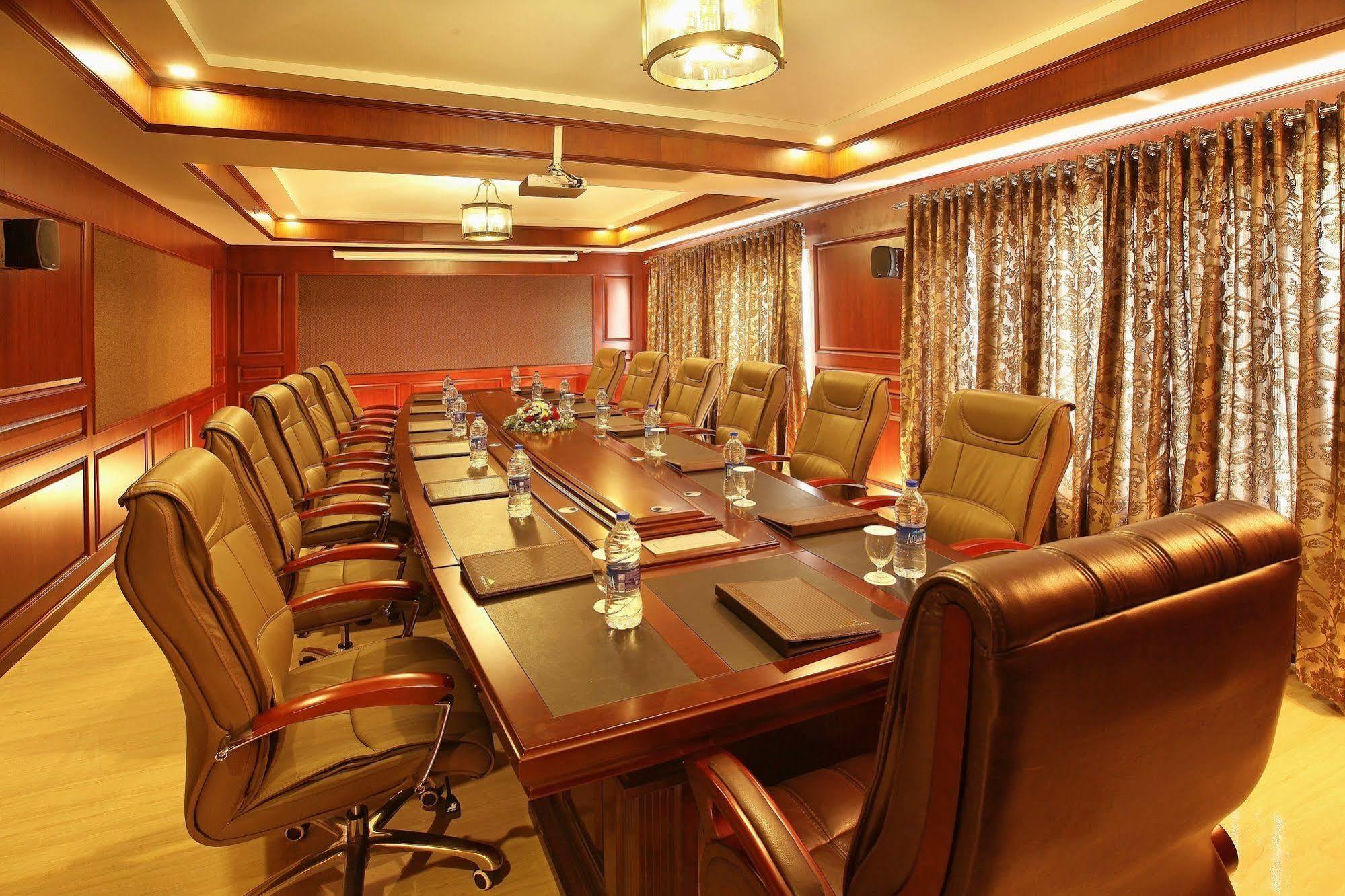 Lake Palace Trivandrum Vettutura Экстерьер фото